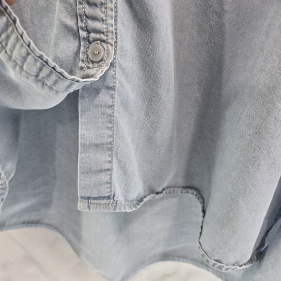 Anthropologie Shirt Womens Medium Blue Cuffed Chambray Light Wash Sanctuary - Picture 5 of 11